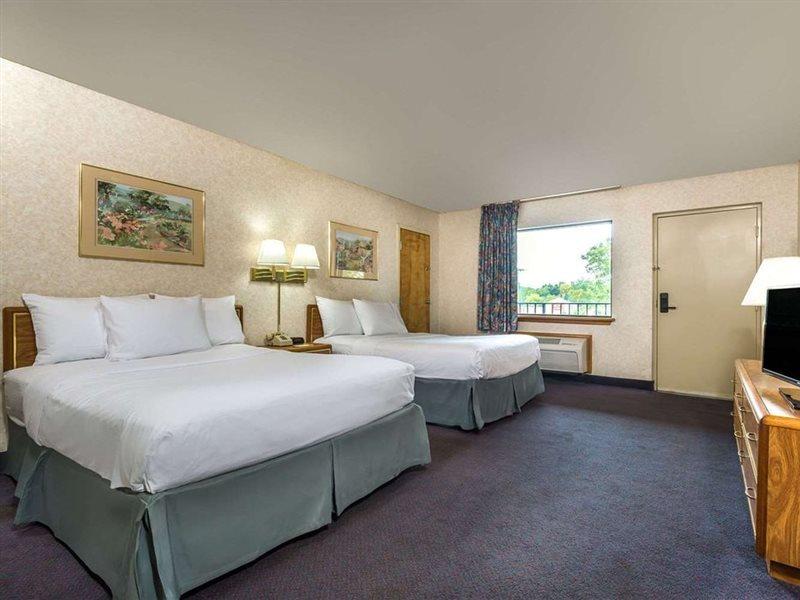 Days Inn by Wyndham Vineland Eksteriør bilde